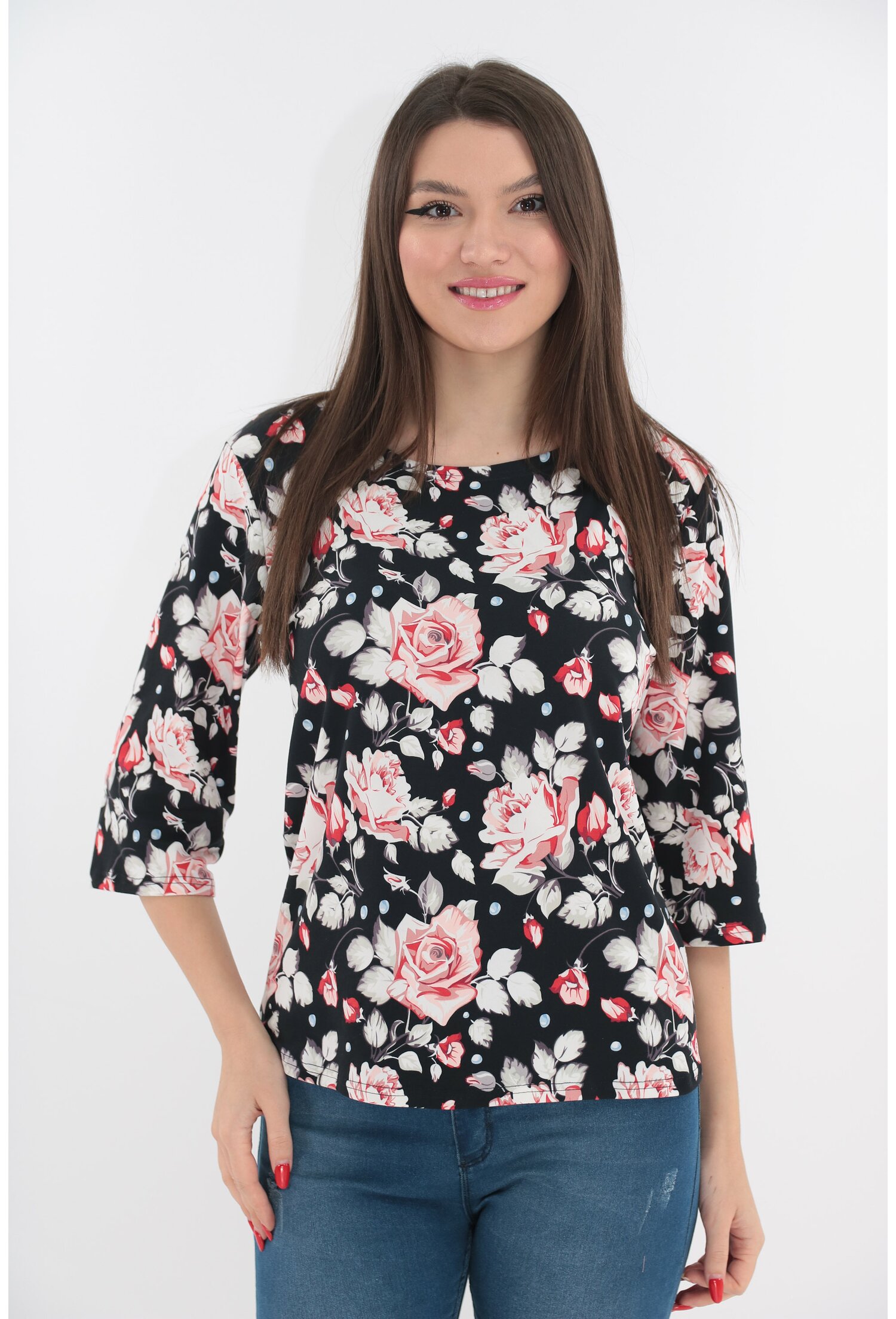 Bluza neagra cu trandafiri imprimati