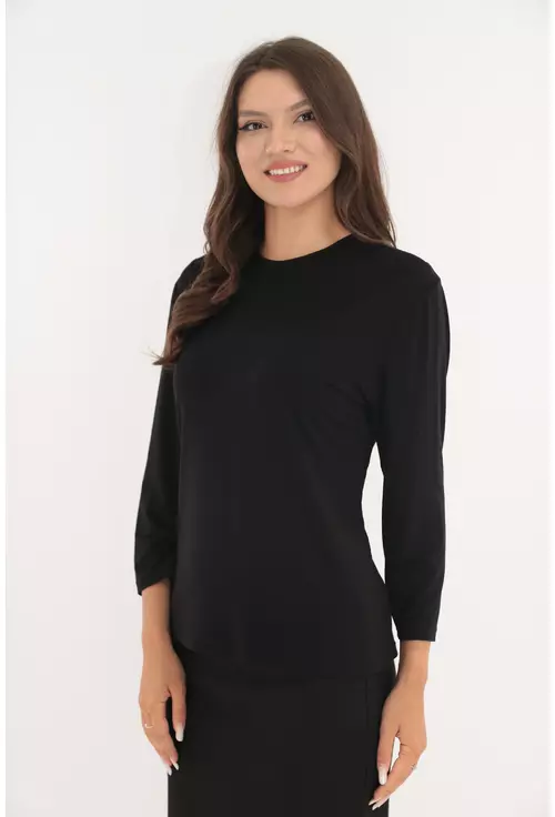 Bluza neagra din vascoza cu platca cu flori