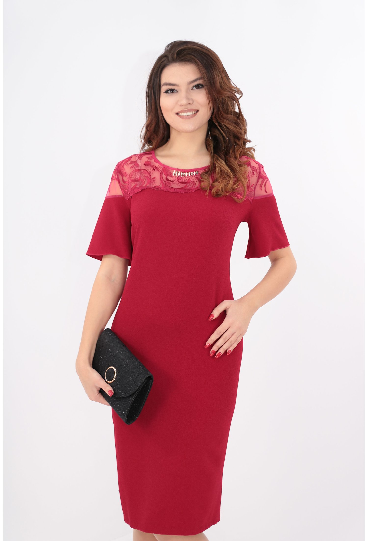 Rochie bordo cu broderie