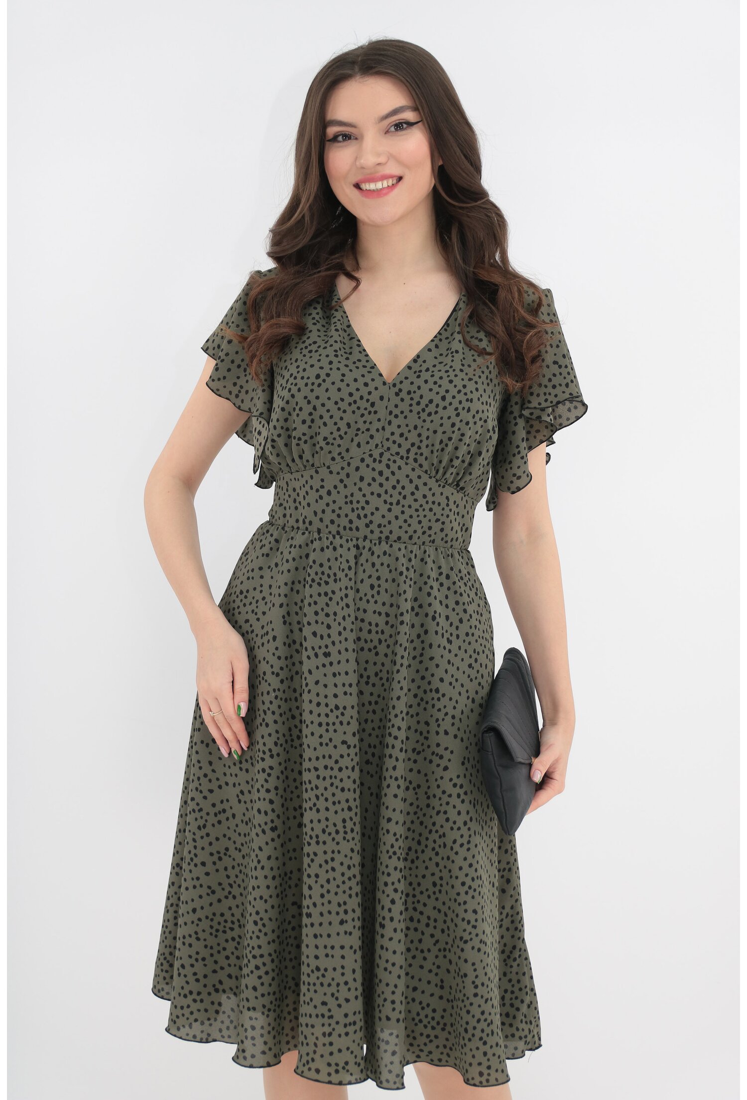 Rochie clos olive cu buline negre