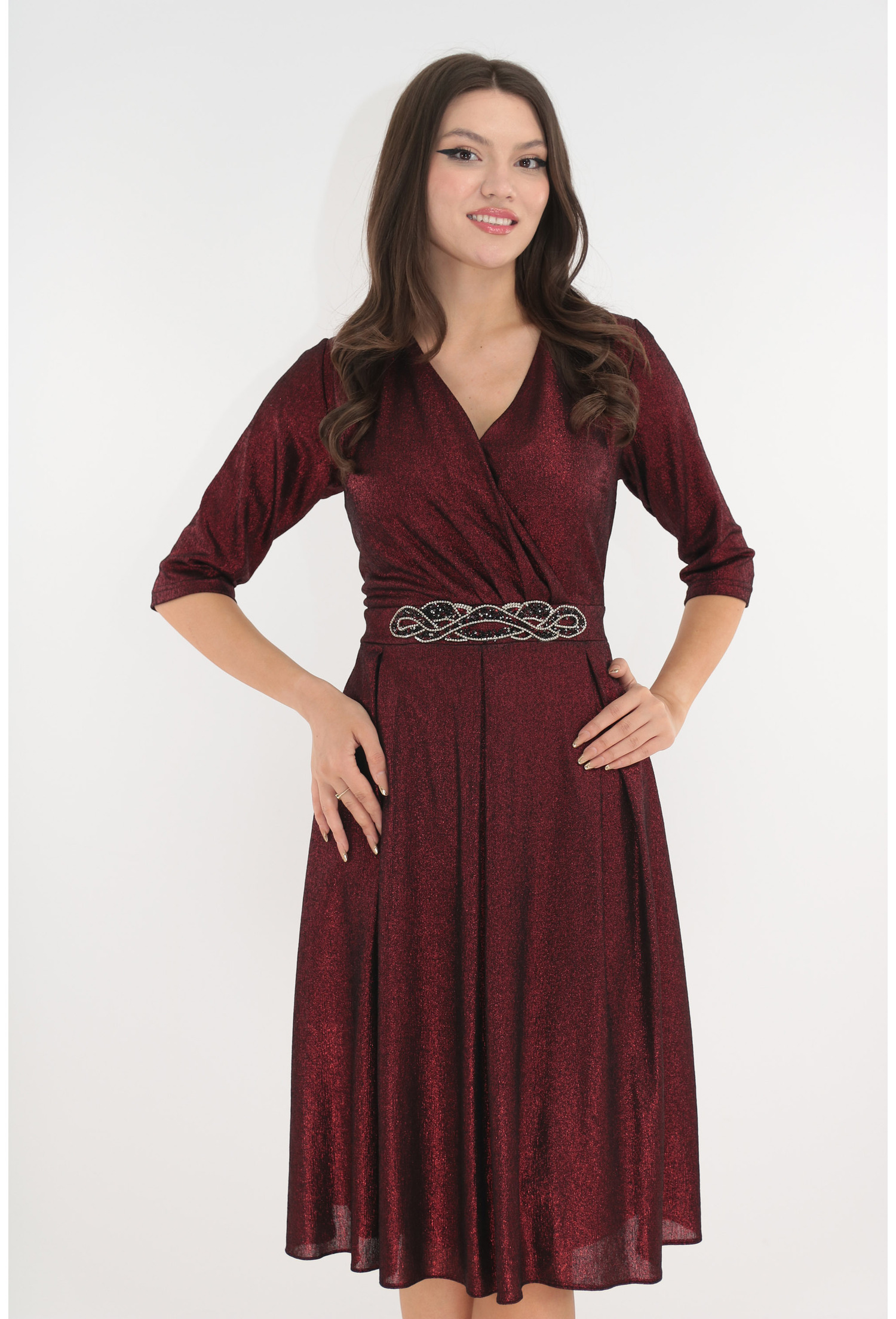 Rochie de ocazie bordo cu pliuri si strasuri in talie