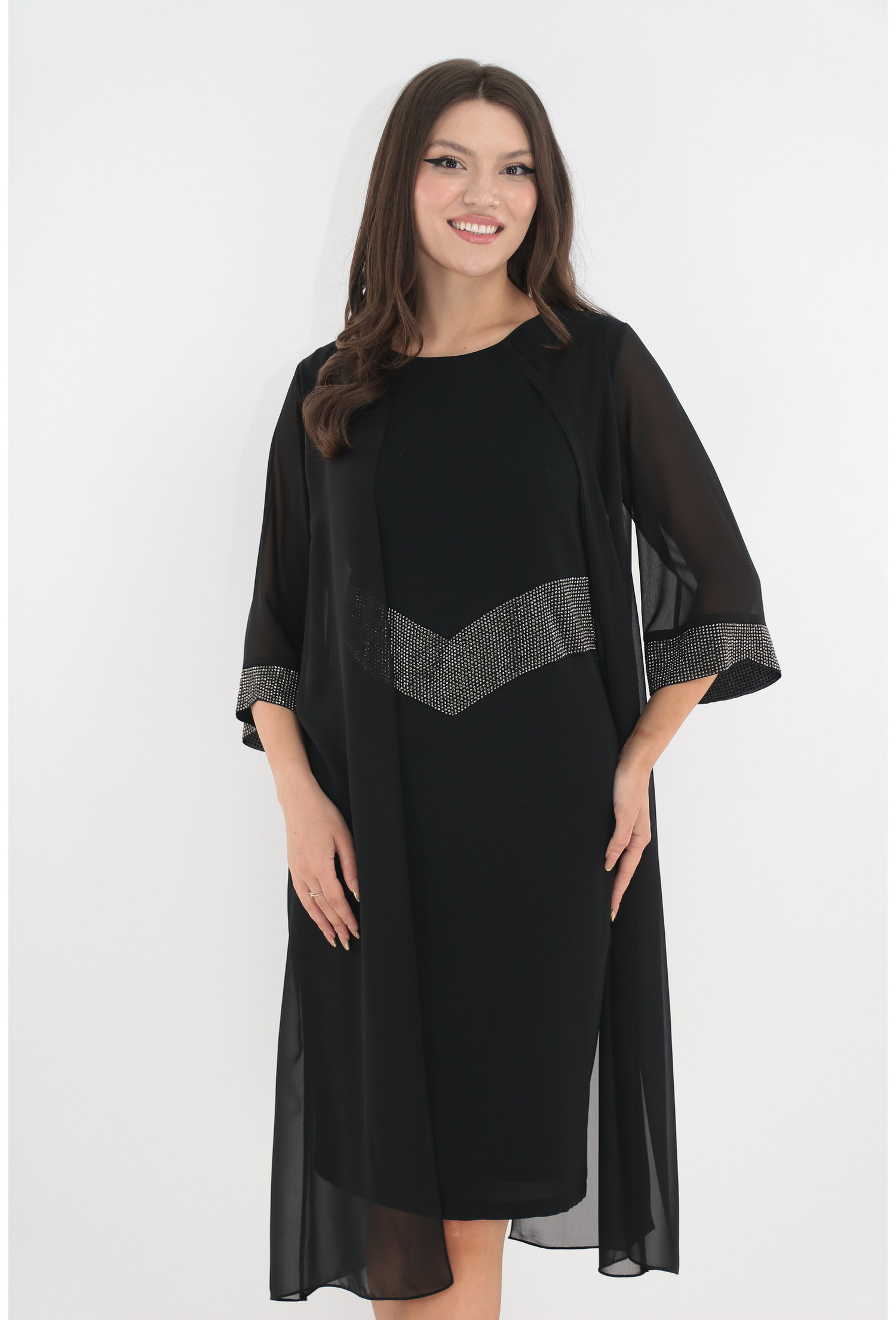 Rochie de ocazie neagra cu pelerina din voal si strasuri
