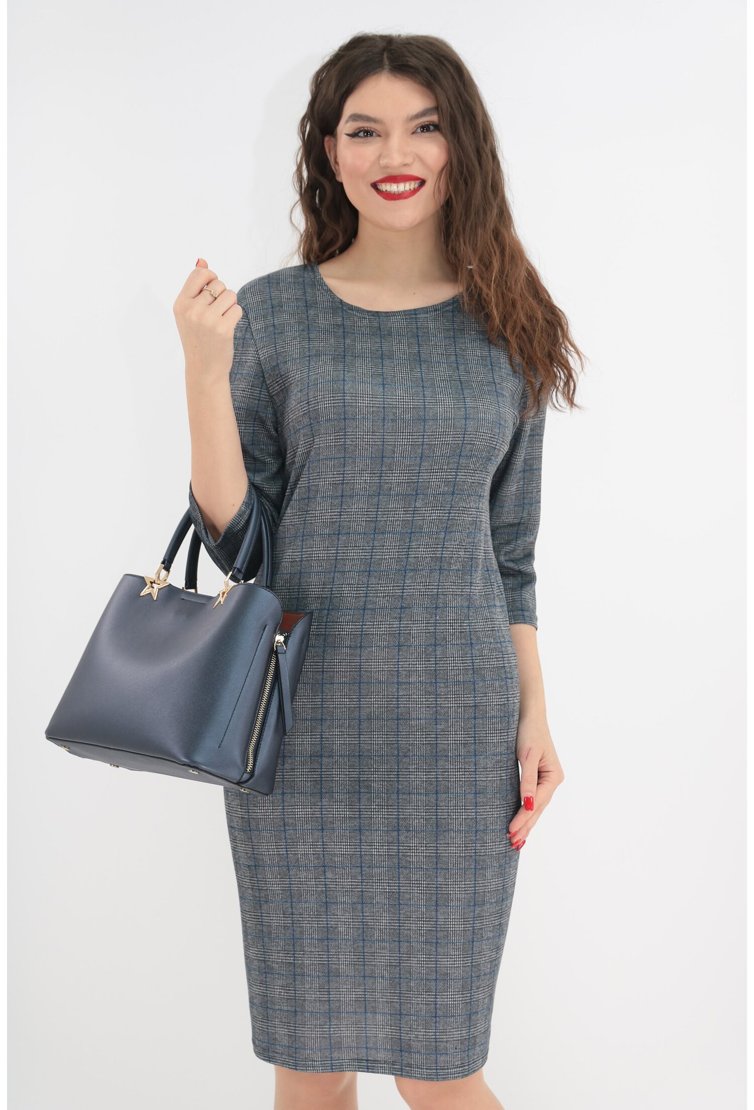 Rochie de zi gri in carouri fine albastre
