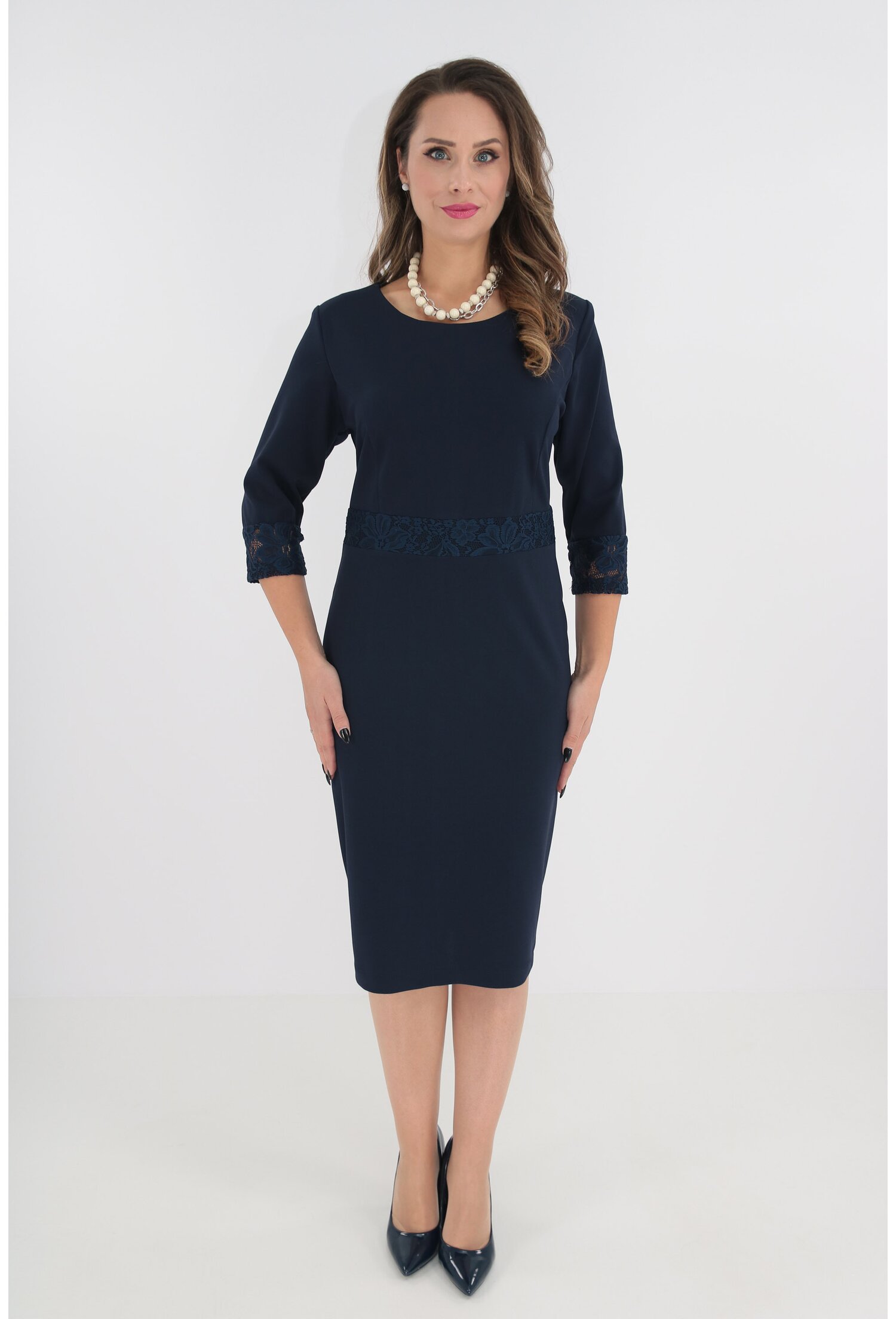 Rochie eleganta bleumarin cu insertii din dantela