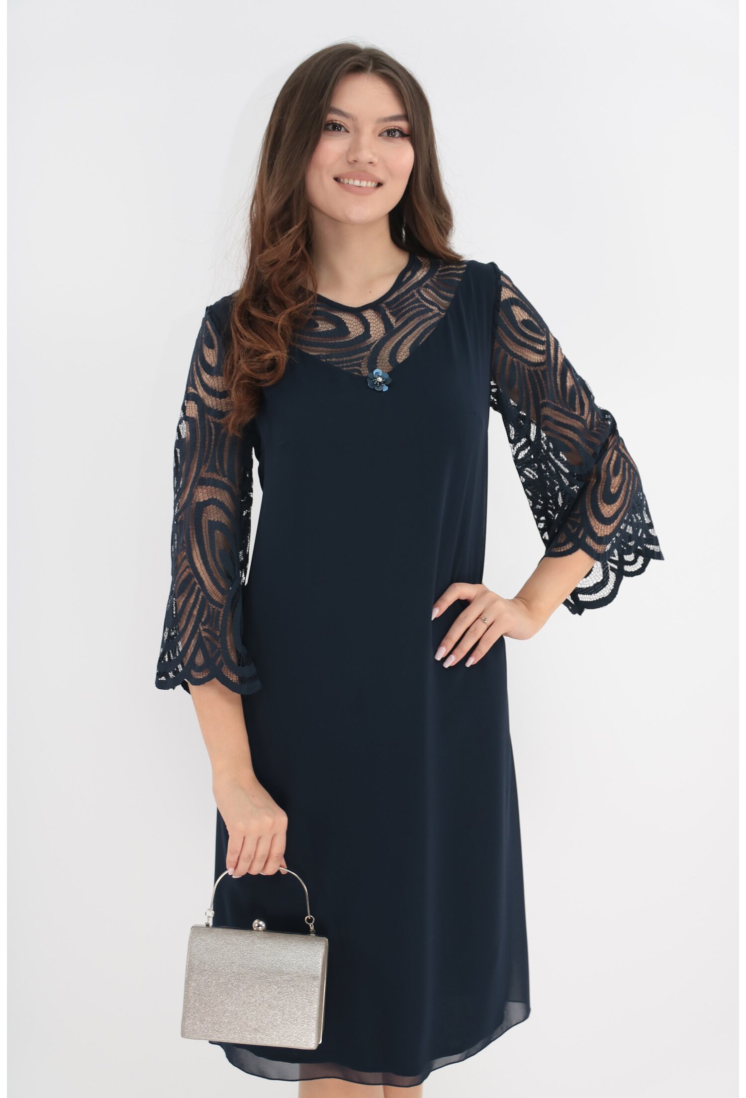 Rochie eleganta bleumarin cu maneci din dantela