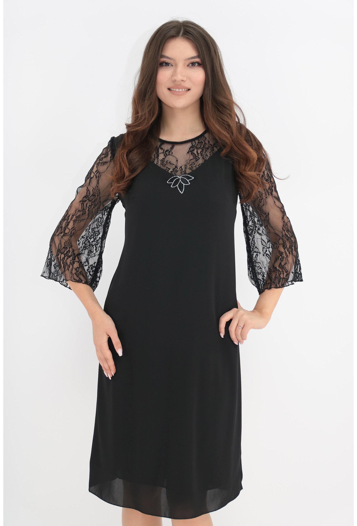 Rochie eleganta din voal negru si dantela florala