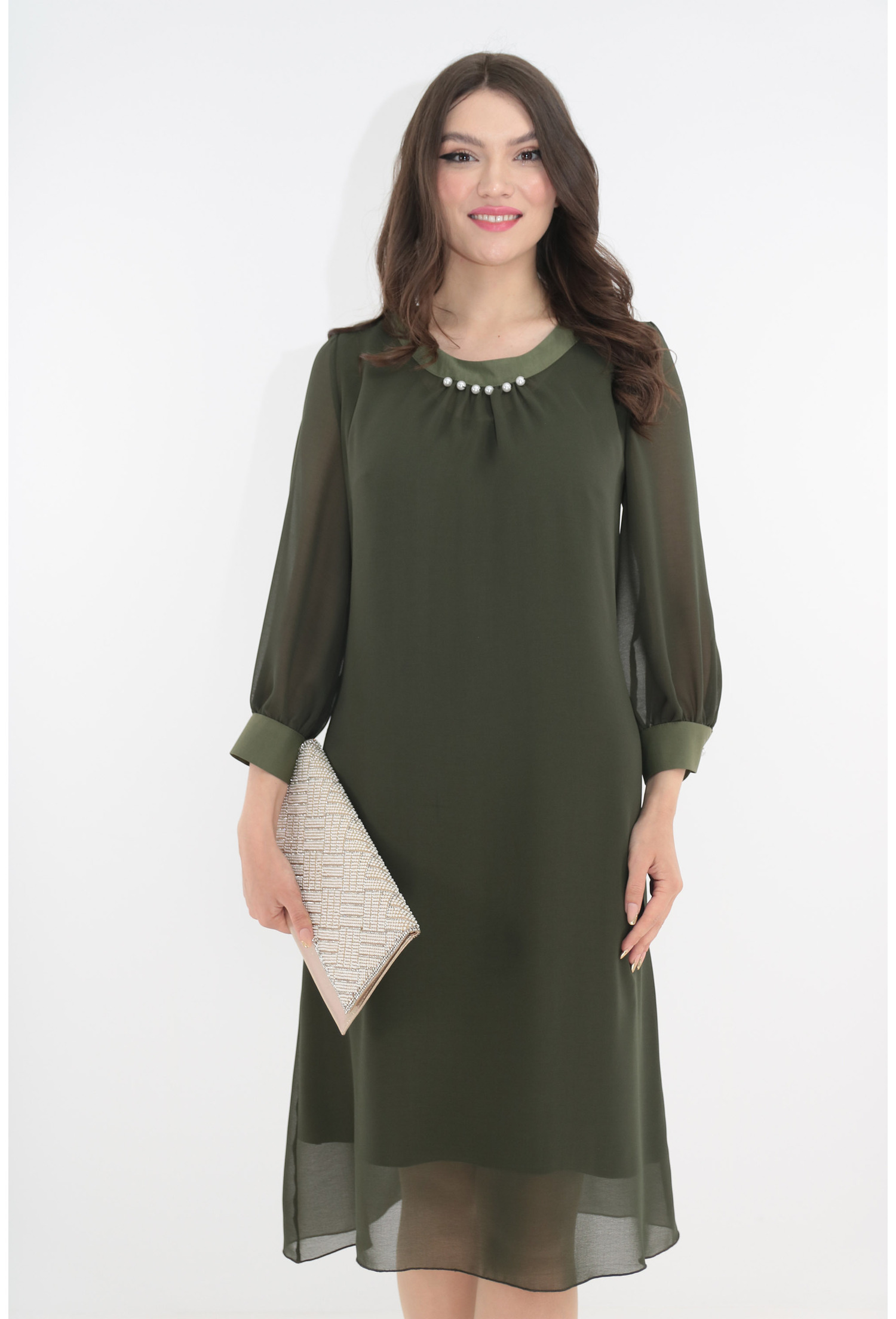 Rochie eleganta din voal olive cu insertii din satin si perle albe la decolteu
