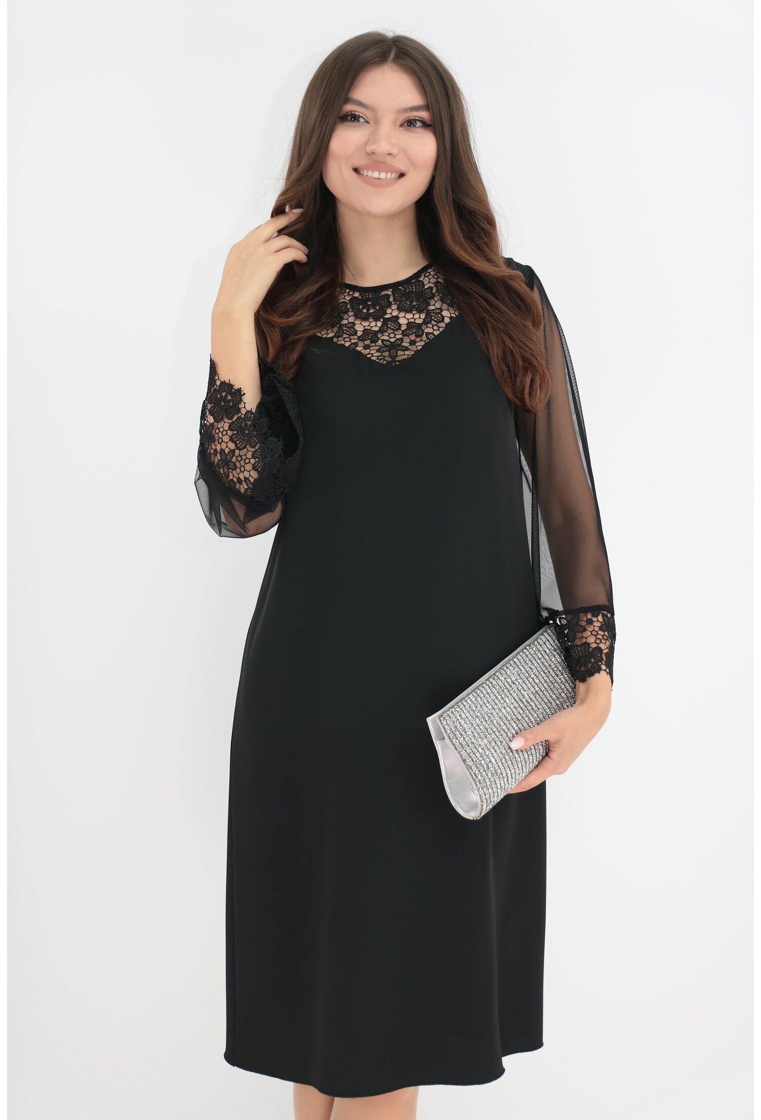 Rochie eleganta neagra cu dantela florala