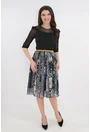 Rochie eleganta neagra cu pliuri si print floral multicolor