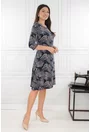 Rochie evazata bleumarin cu print abstract alb-bej