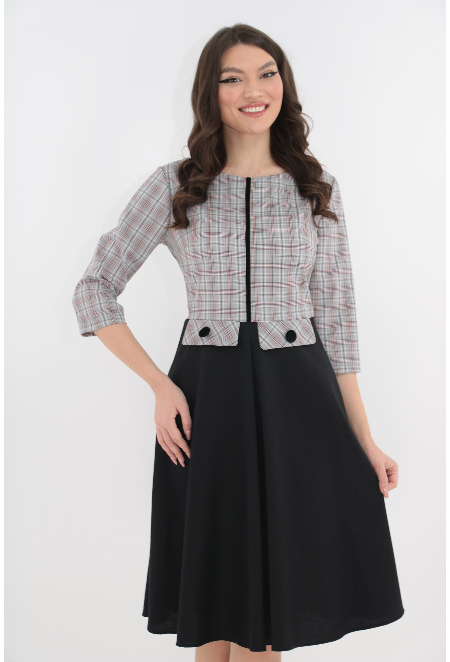 Rochie office clos din stofa neagra si stofa gri deschis in carouri