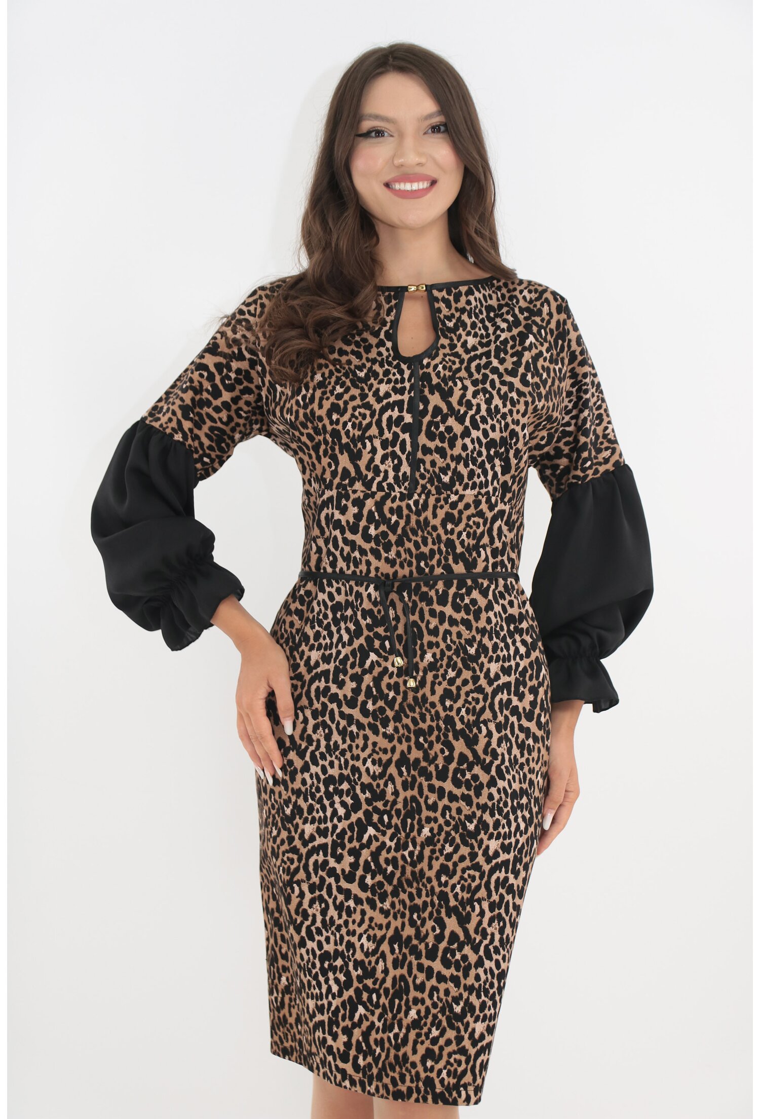 Rochie office cu animal print si maneci bufante